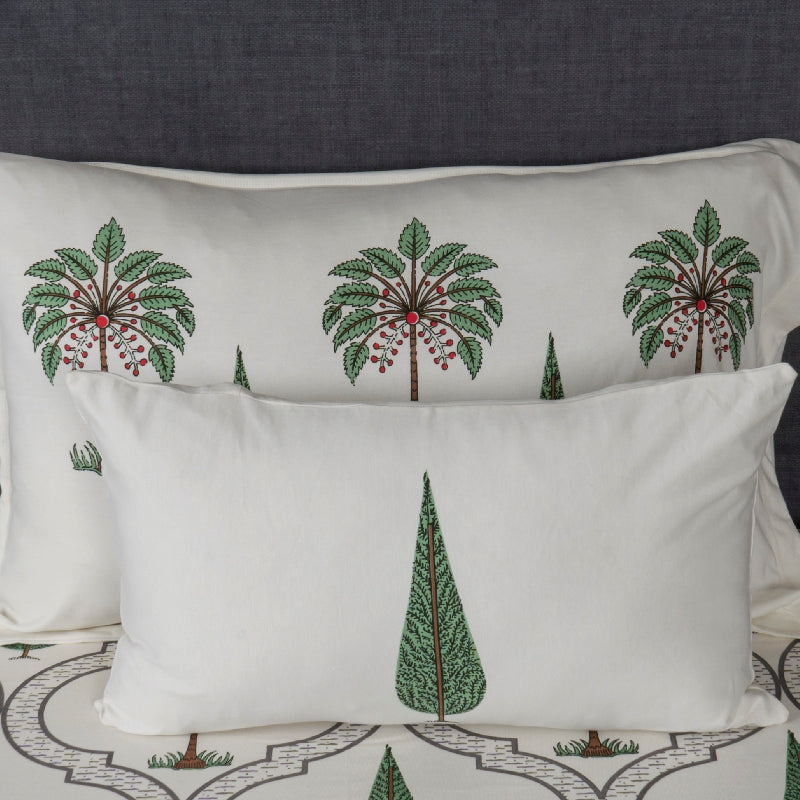 Bodycomfy 100% Cotton Hosiery King Size Fitted Bedsheet – Botanical Palm & Cypress Print