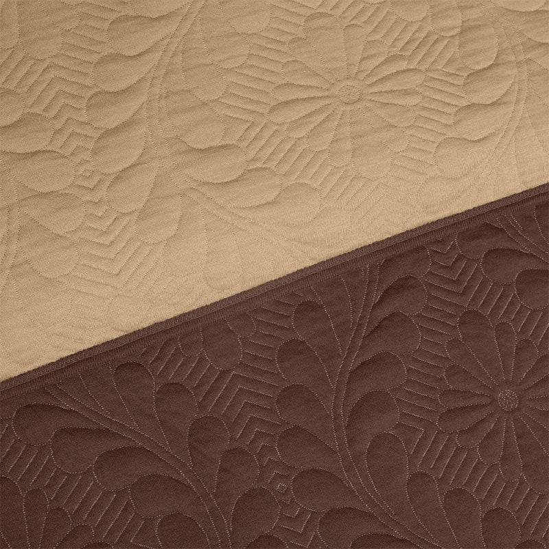 BodyComfy 100% Cotton Hosiery King-Size Fitted Bedcover – Floral Embossed Pattern