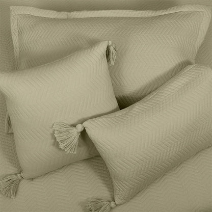 BodyComfy 100% Cotton Hosiery King-Size Fitted Bedcover – Chevron Print